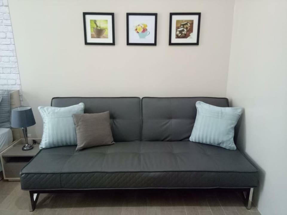 Eighty One Newport Boulevard Μανίλα Εξωτερικό φωτογραφία
