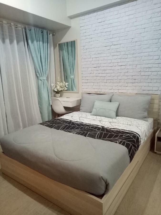 Eighty One Newport Boulevard Μανίλα Εξωτερικό φωτογραφία