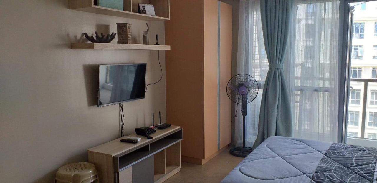 Eighty One Newport Boulevard Μανίλα Εξωτερικό φωτογραφία
